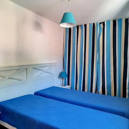 S-pinede 01-soustons Duplex 2 Dans Familiale Avec Piscine * Soustons