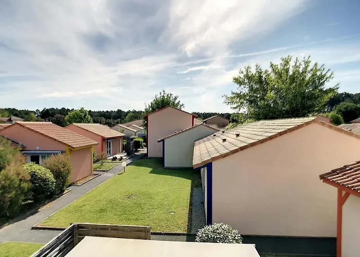 Апартаменты S-pinede 01-soustons Duplex 2 Dans Familiale Avec Piscine Сустон